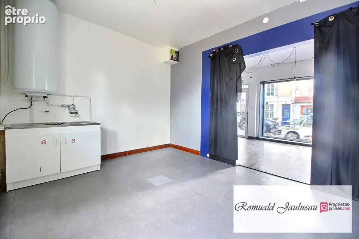 LOCAL  Bonneval  30 m2 - photo 3