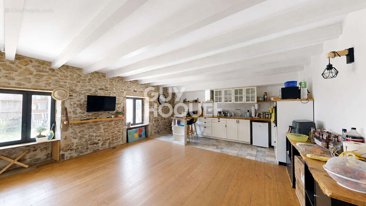 Maison de caractère en pierre - photo 3