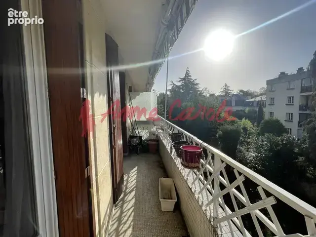 Appartement à FONTENAY-SOUS-BOIS