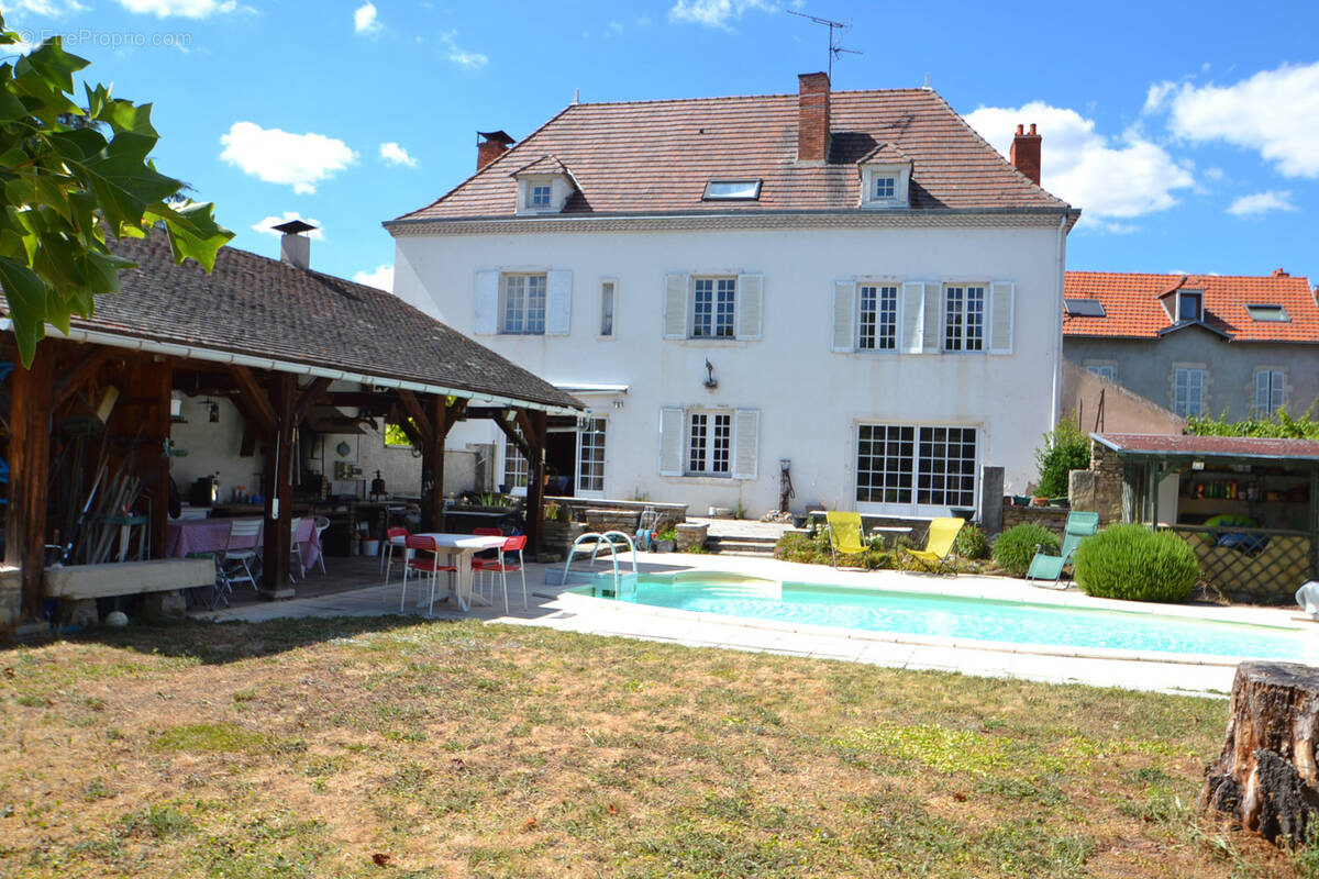 Maison à GANNAT