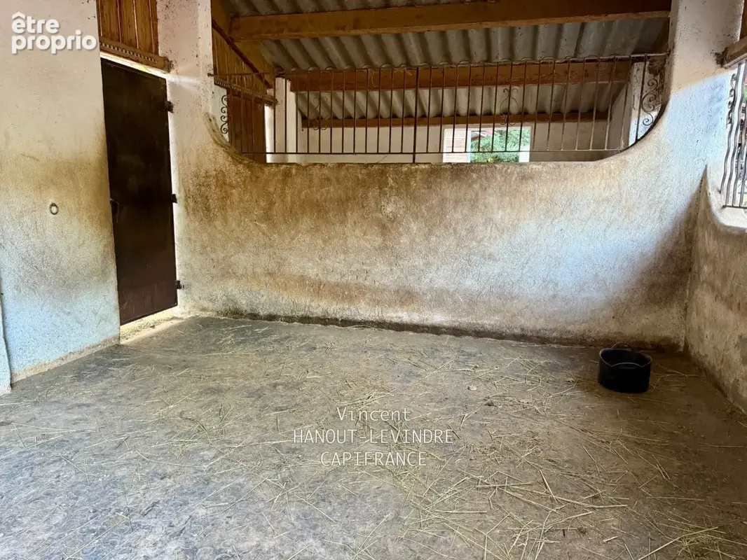 Maison à vendre 11 pièces SALERNES (83) - photo 27