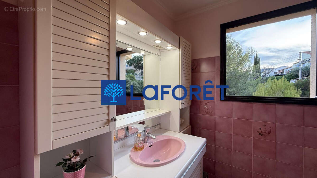 Appartement à LA GARDE