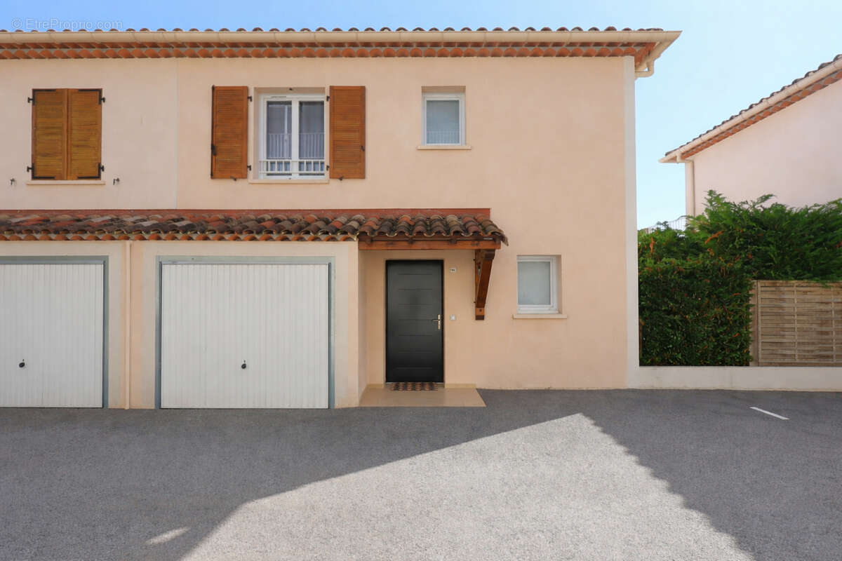 Villa récente Spéracèdes 99 m² avec jardin - photo 6