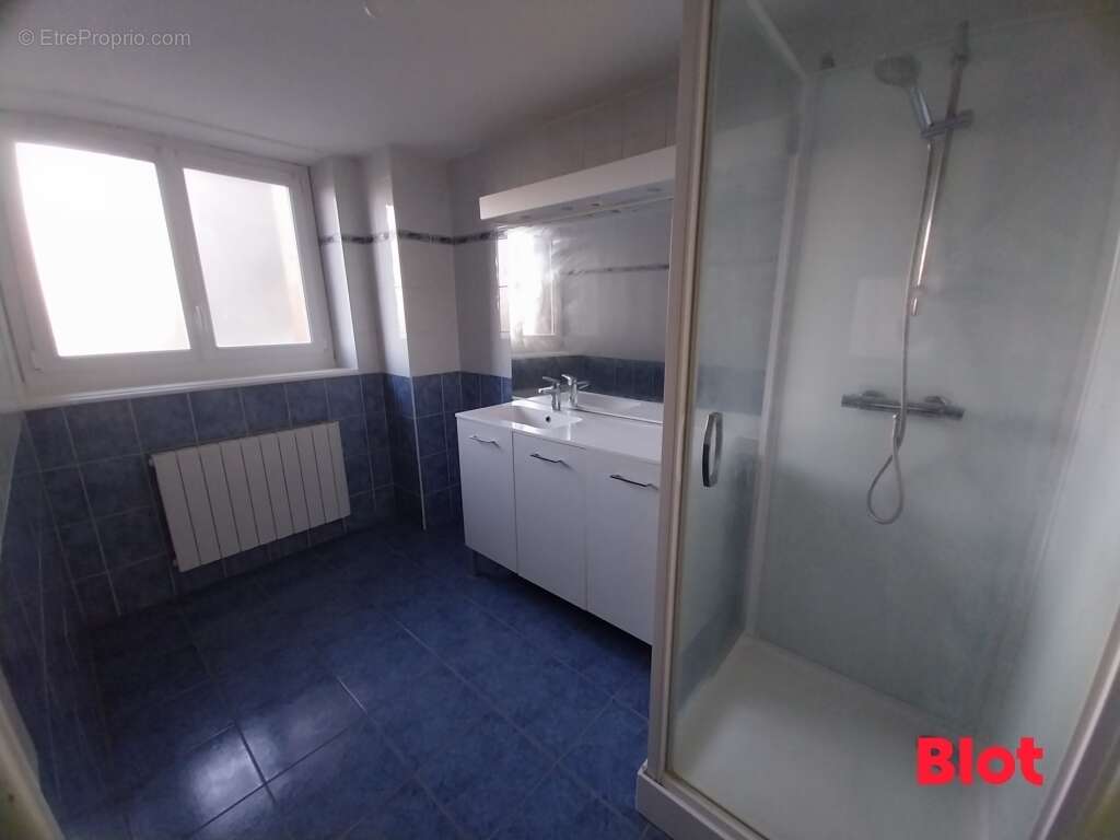 Maison à PLOUER-SUR-RANCE