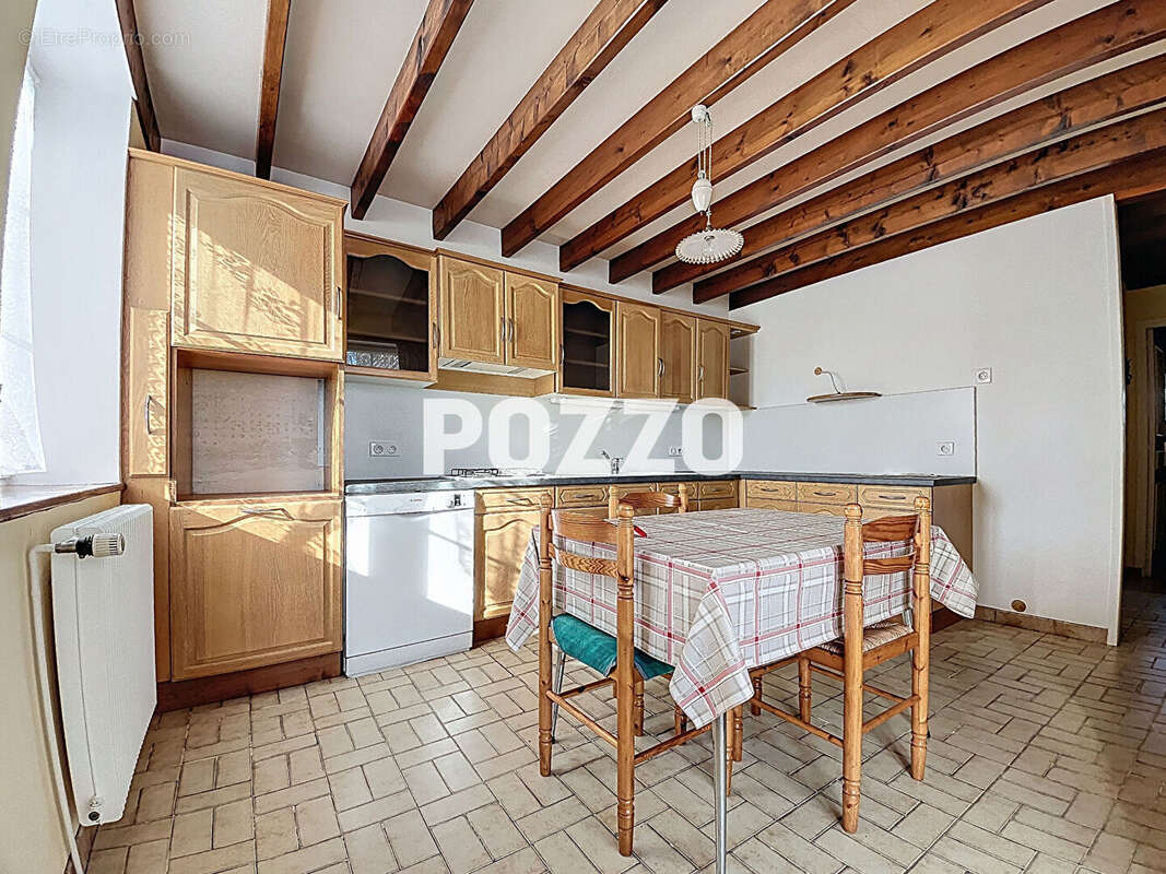 Maison à SAINT-PLANCHERS