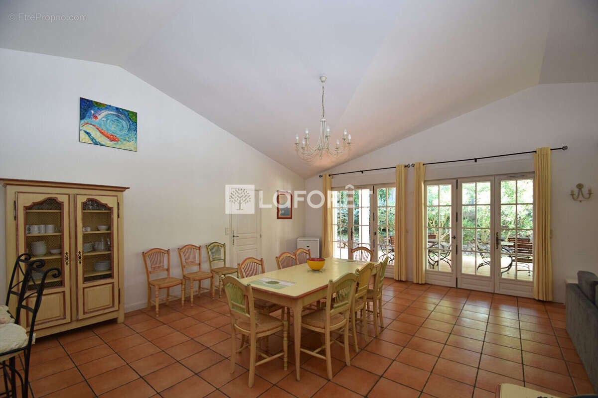 Maison à FAYENCE