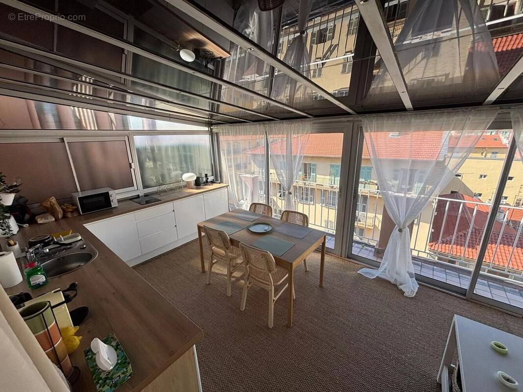 Appartement à NICE