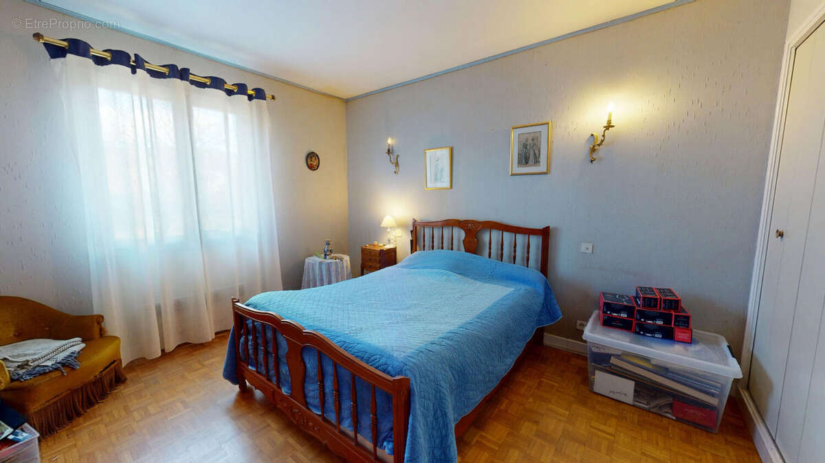 Maison à SAINT-GERMAIN-DU-PUY