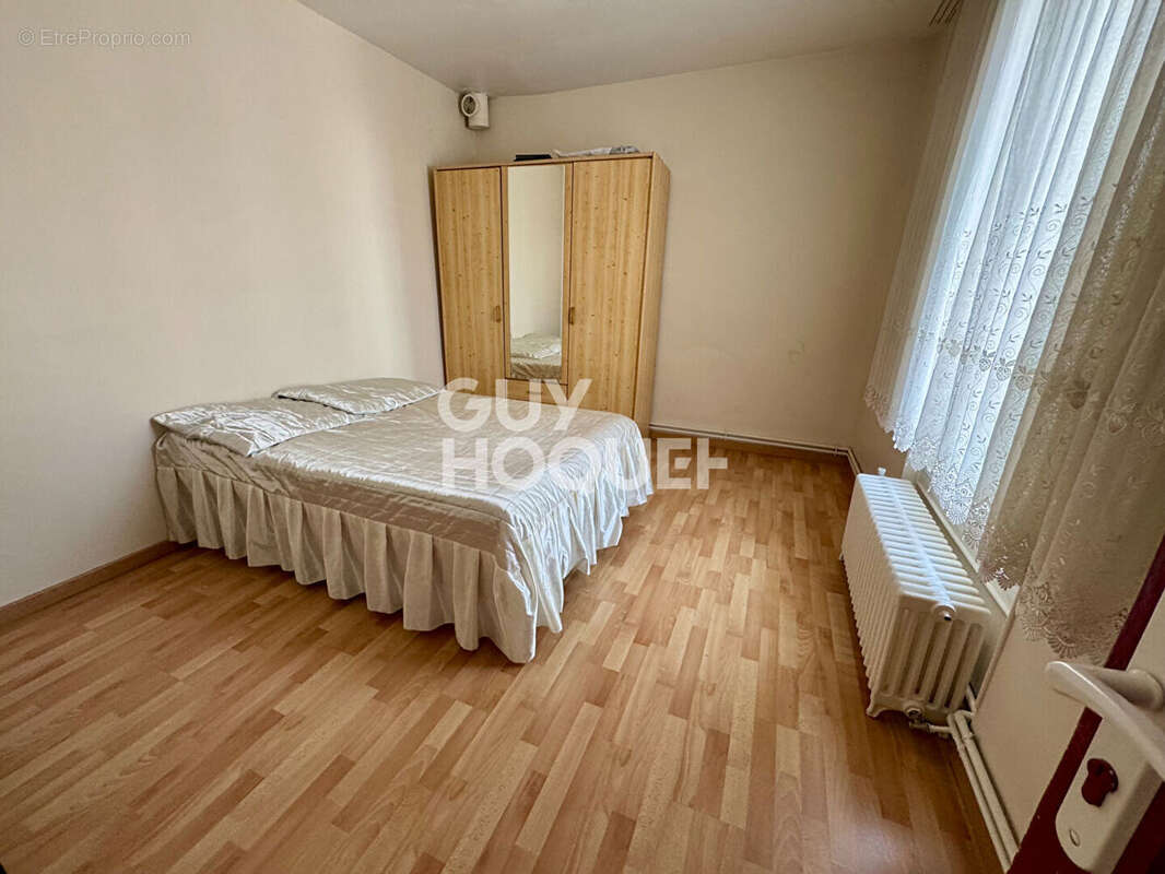 Appartement à GRETZ-ARMAINVILLIERS