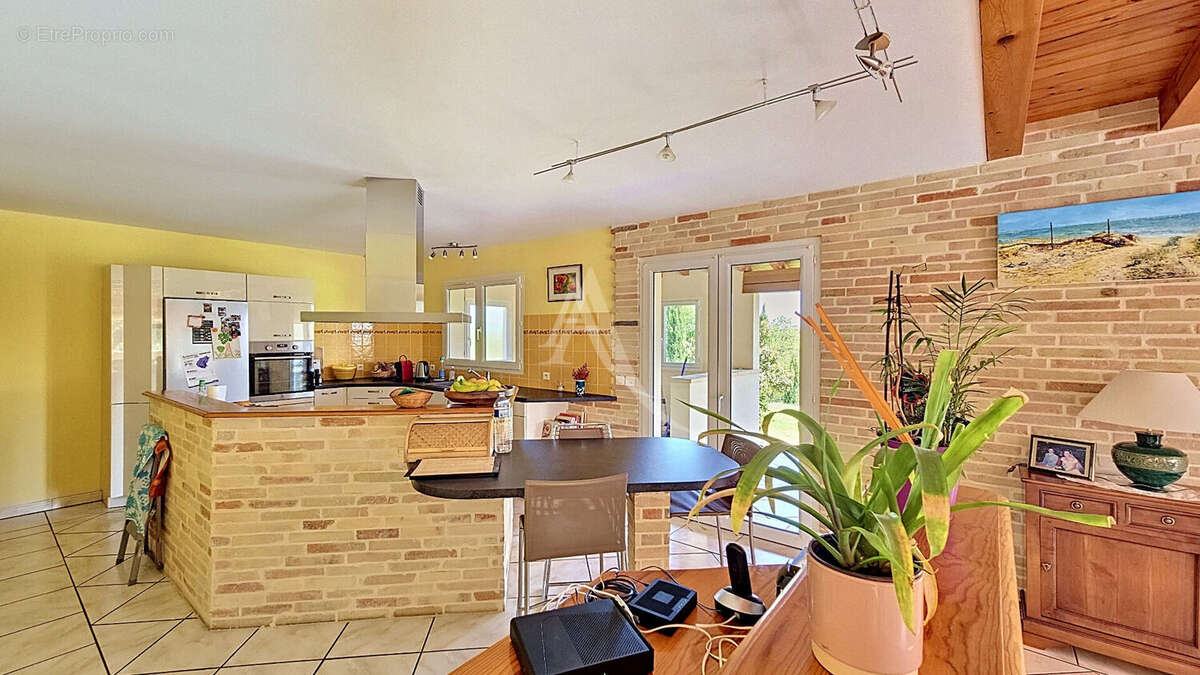 Vacquiers, villa avec piscine - photo 5