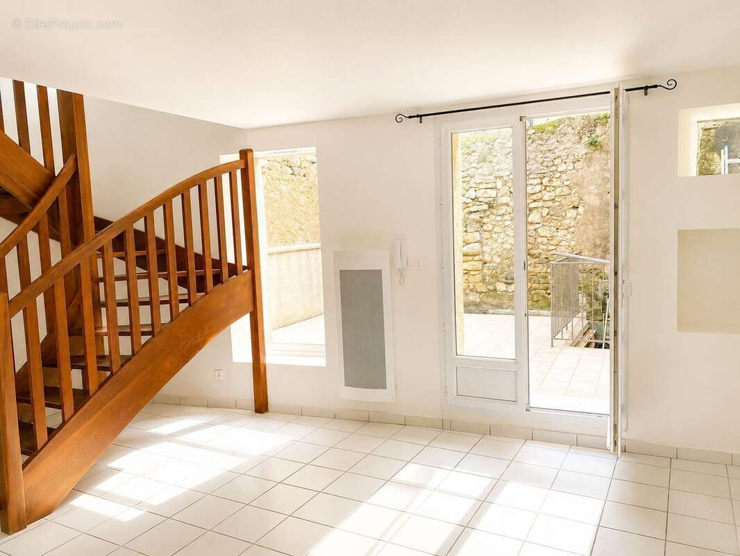 Appartement à DONZERE