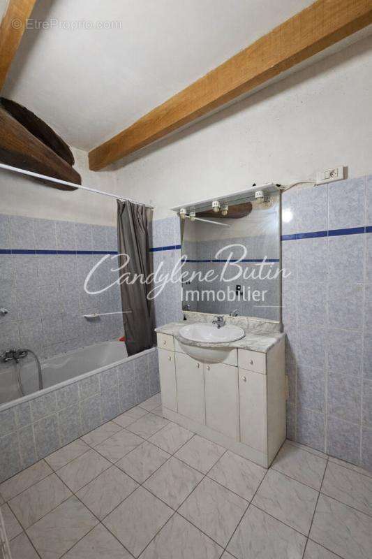 Appartement à THEZAN-LES-BEZIERS