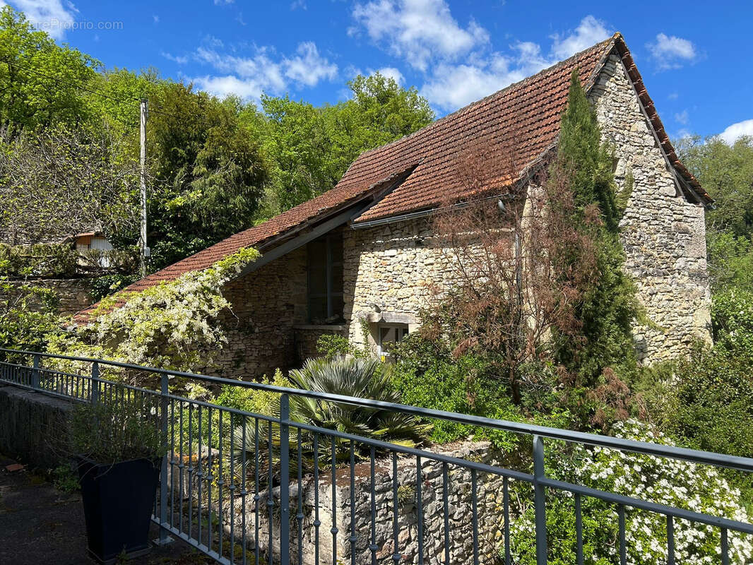 Maison à LARROQUE-TOIRAC