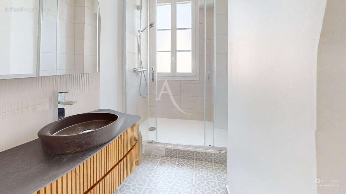 Appartement à ASNIERES-SUR-SEINE