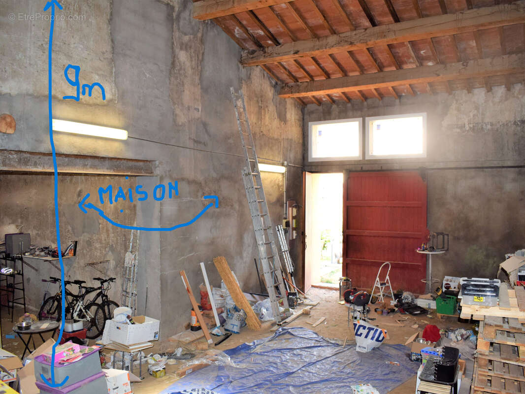 Maison à VILLEMOLAQUE