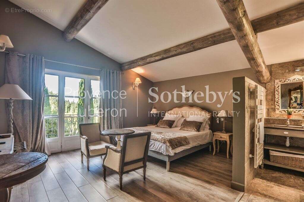 Maison à LORIOL-DU-COMTAT