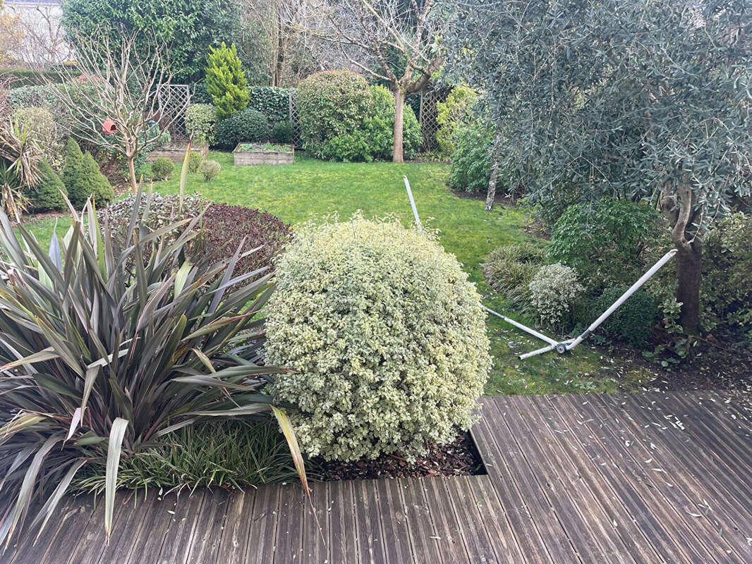Maison à SAINT-CYR-SUR-LOIRE