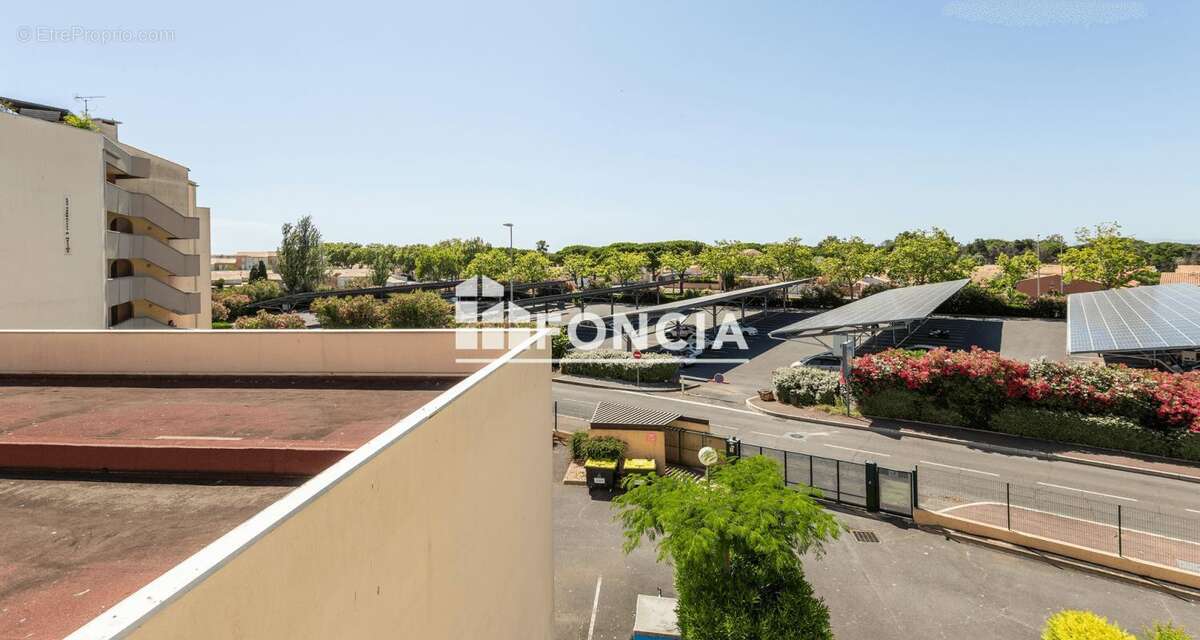 Cap d’Agde – Quartier Richelieu  Appartement T2 cabine avec loggia, piscine - photo 8