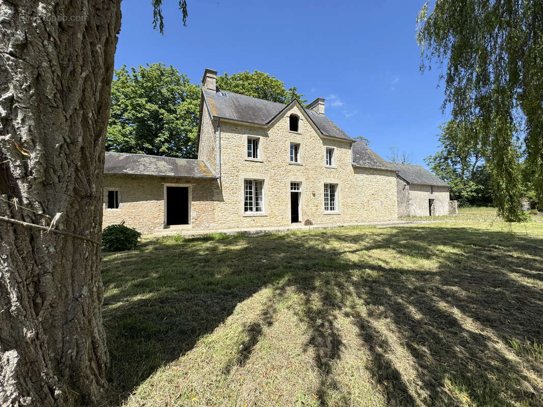 Maison à PICAUVILLE