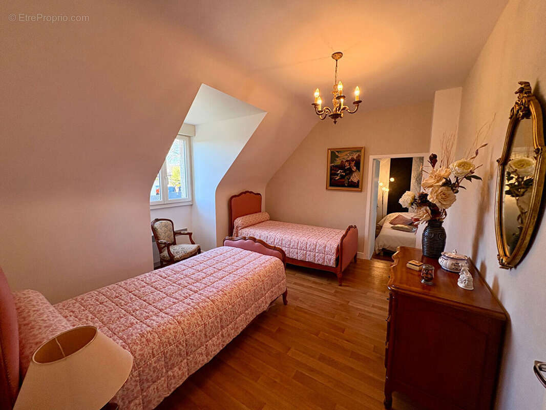 Maison à SAINT-DENIS-SUR-LOIRE