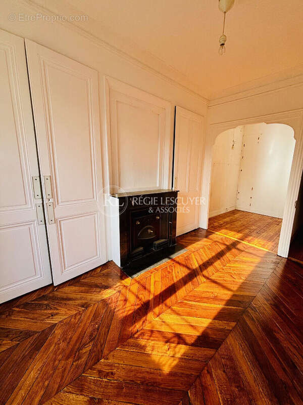 Appartement à LYON-6E