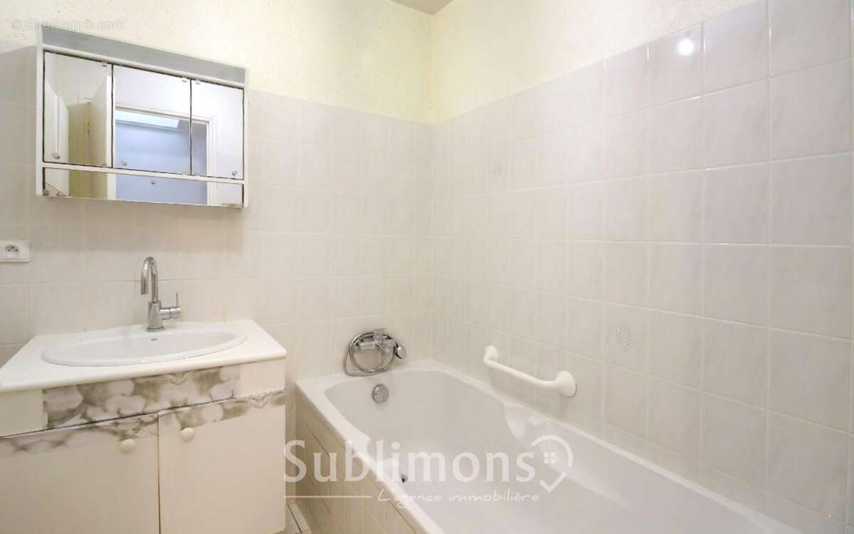 Appartement à MALESTROIT