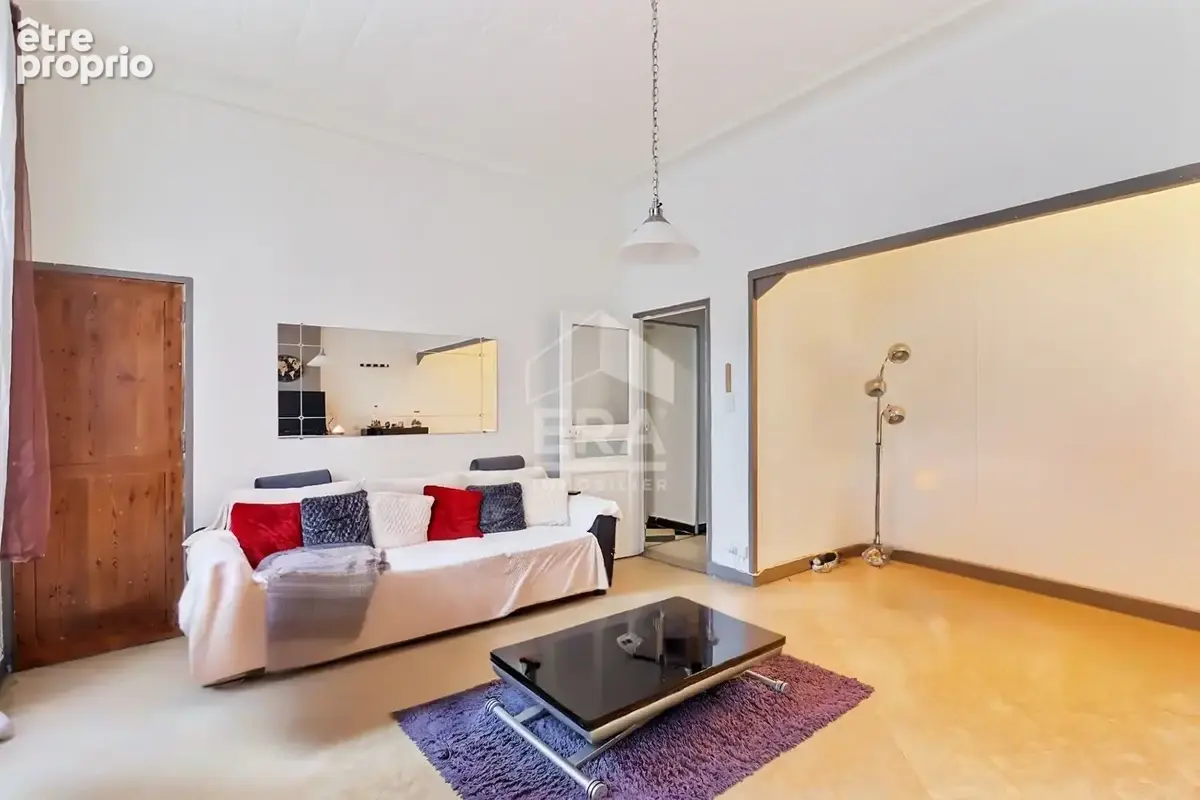 Appartement 84m² à marseille 1er arrondissement - photo 2