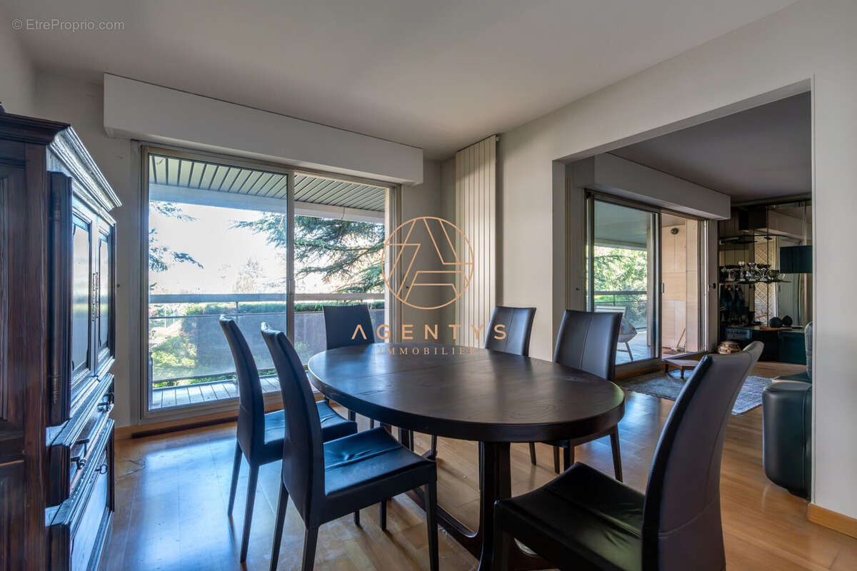 Appartement à BRY-SUR-MARNE