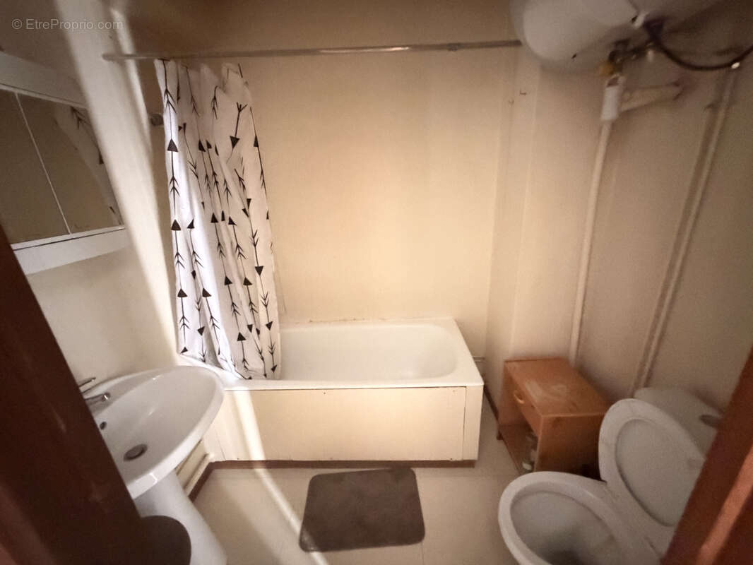 Vente plusieurs lots dans un immeuble - photo 25