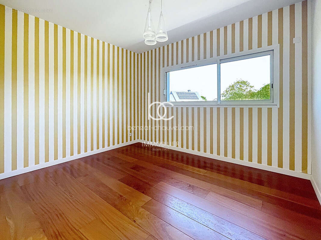 Maison d'architecte de 186.32 m² - Havre de paix à Vannes - photo 11