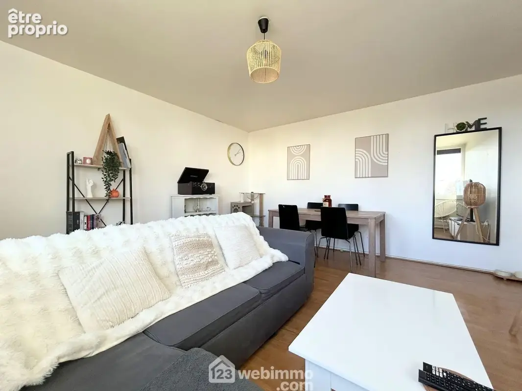 Appartement 67 m² à Lannion  - photo 8