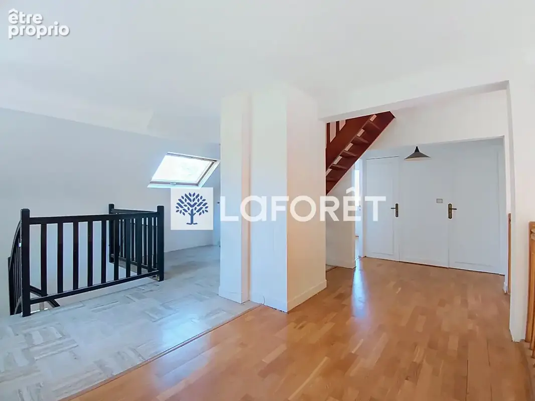 Maison Orgeval 9 pièces 153 m2 - photo 9