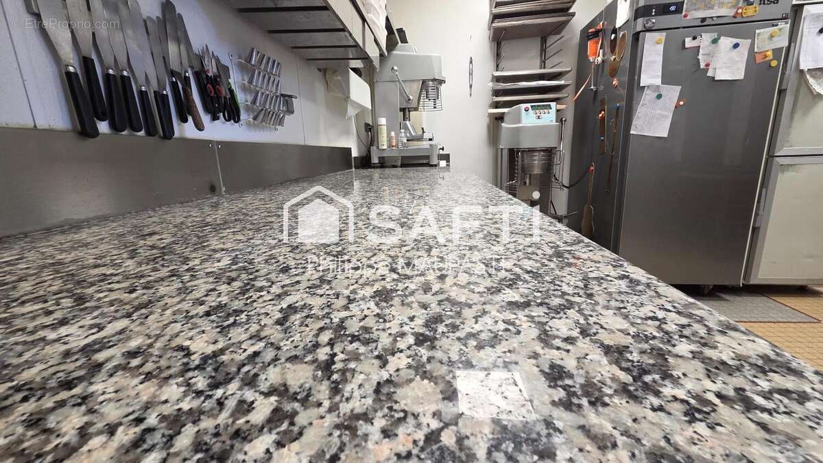 Photo 7 - Commerce à NEVERS