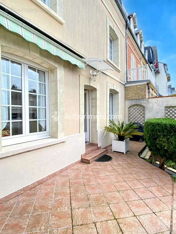 Maison à TROUVILLE-SUR-MER