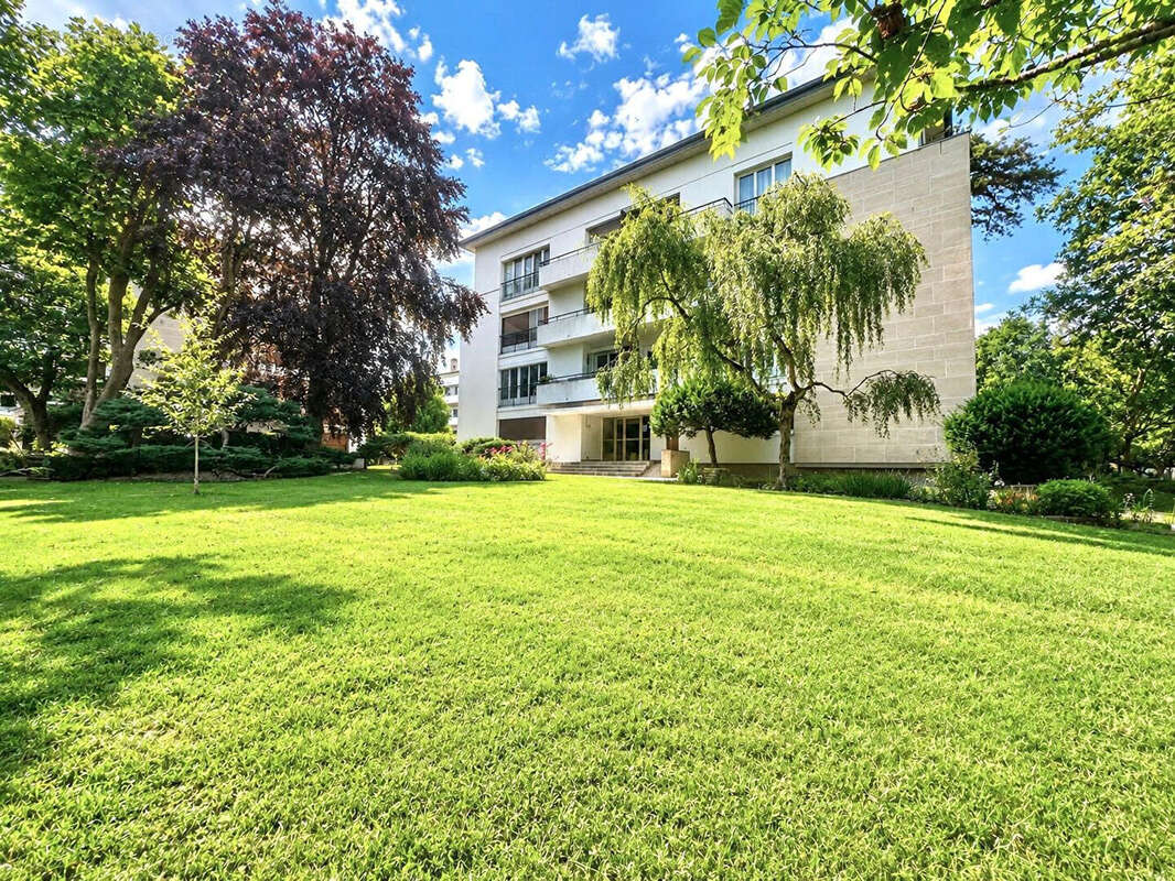 Appartement à MAISONS-LAFFITTE
