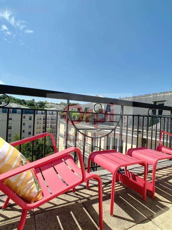 Appartement à ISSY-LES-MOULINEAUX