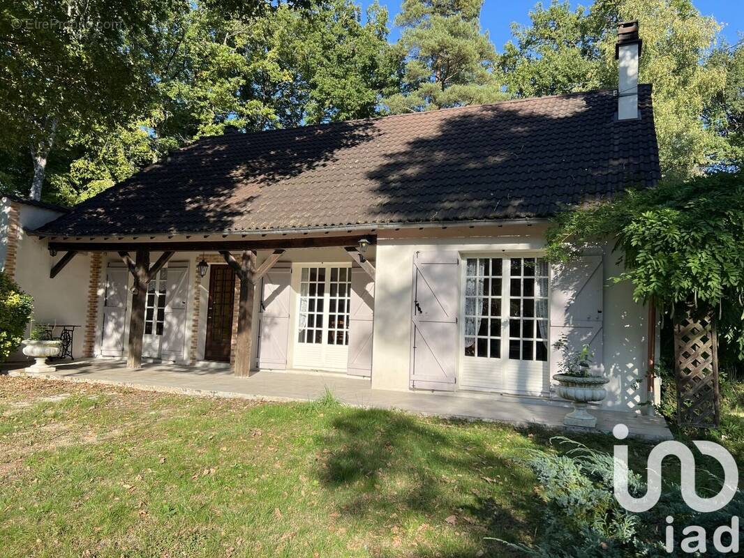 Photo 1 - Maison à SAINT-HILAIRE-LES-ANDRESIS