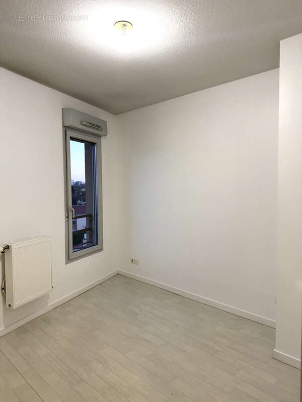 Appartement à VAULX-EN-VELIN