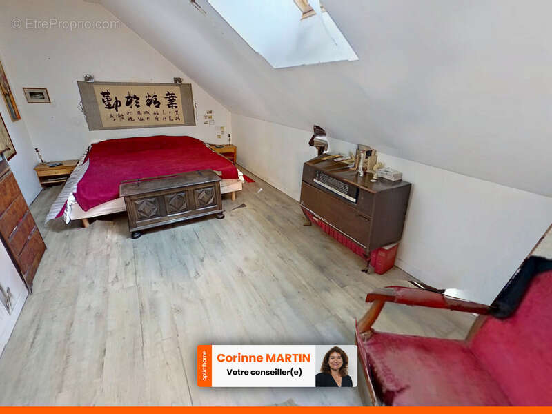 Maison à SAINT-JEAN-LA-POTERIE