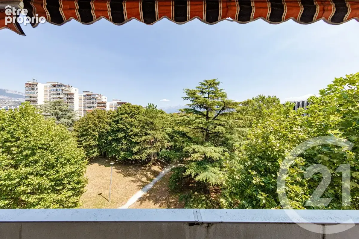Photo Appartement à Grenoble au prix de 155 000€
