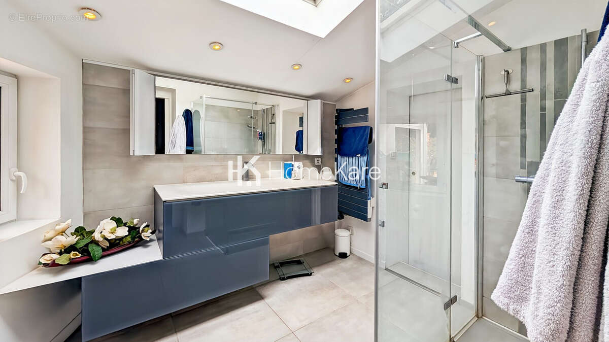 Maison 170 m² à Aussonne  - photo 8