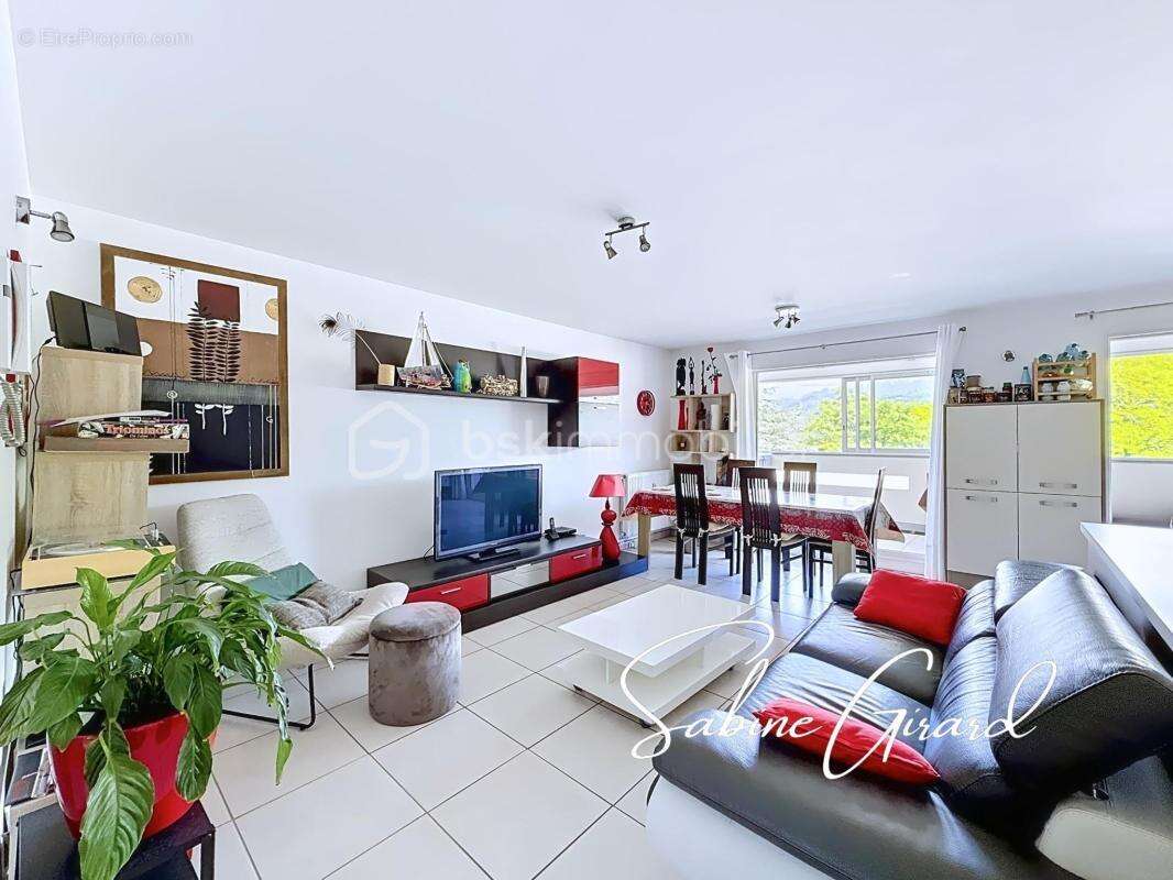 Appartement à ECHIROLLES