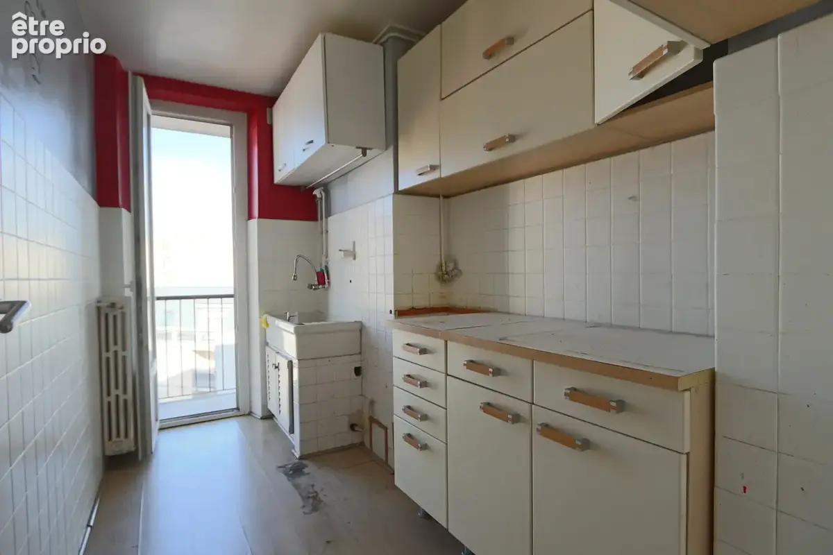 Appartement 4 pieces avec 3 chambres - 73m2 - a vendre a les pavillons-sous-bois - photo 4