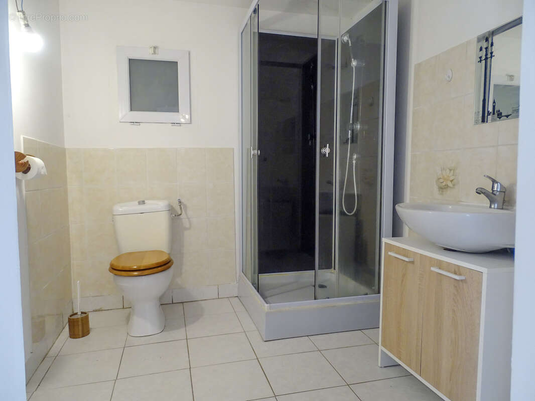 Maison à DUN-LE-POELIER