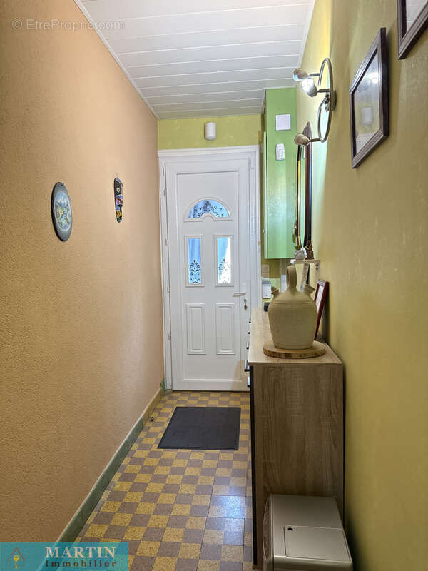 Maison à SAINT-LAURENT-DE-CERDANS