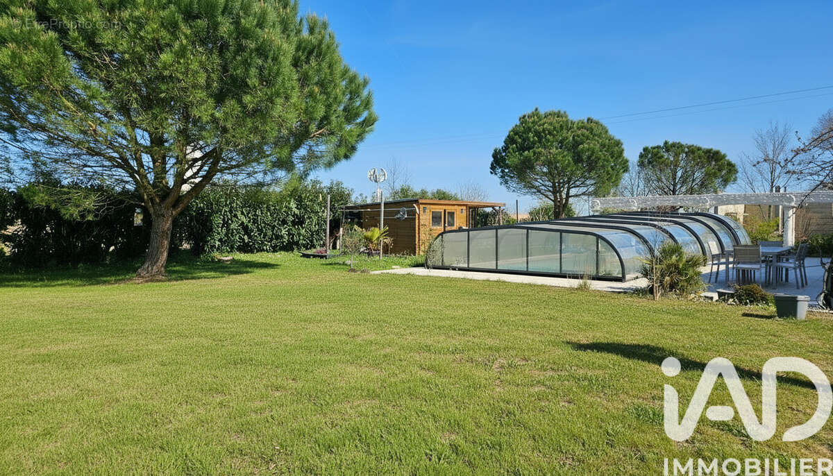 Maison 167 m² à Clam  - photo 2