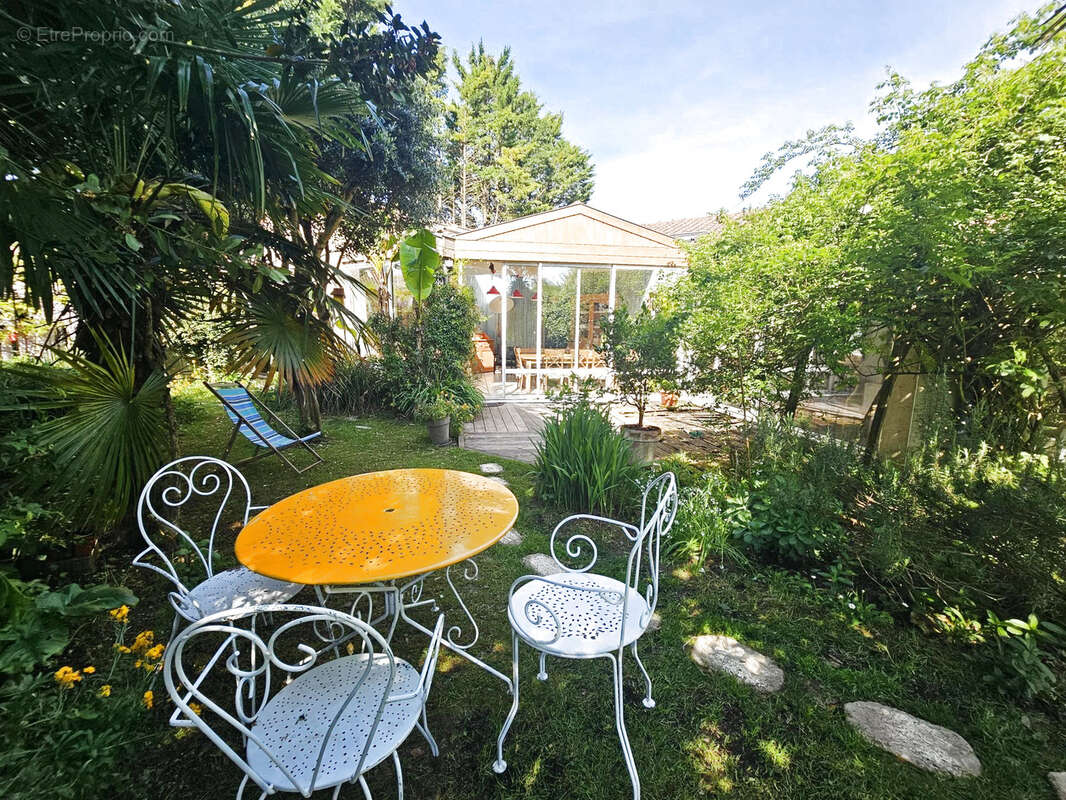 Maison à AIGREFEUILLE-D&#039;AUNIS