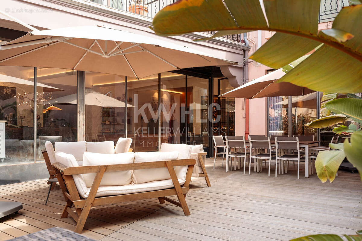 Appartement à LE CANNET