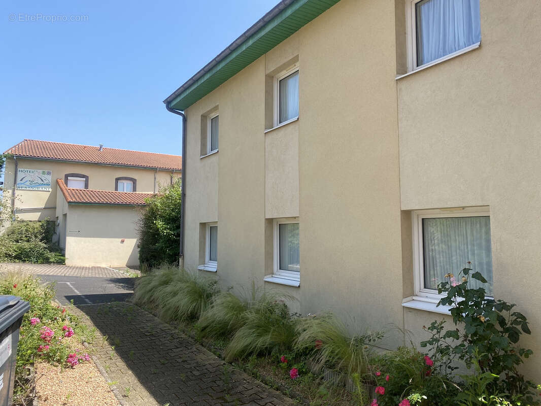 Appartement à PONT-DU-CHATEAU