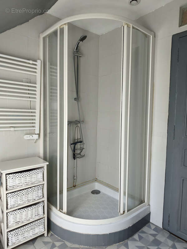 Beau T3 atypique de 60 m2 au sol (38 m2 Carrez) en centre-ville - photo 13